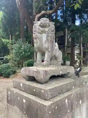 駒形神社の狛犬