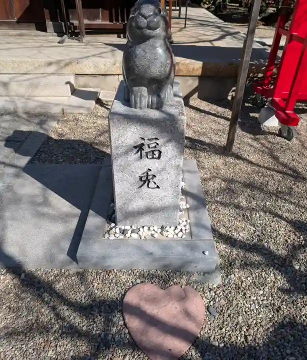 三輪神社の{uncategorized: "未分類", other: "その他", undefined: "問題あり", building: "その他建物", grave: "お墓", sacred_gate: "鳥居", guardian: "狛犬", statue: "像", buddha: "仏像", history: "歴史", nature: "自然", garden: "庭園", animal: "動物", pagoda: "塔", temizu: "手水舎", mountain_gate: "山門・神門", sanctuary: "本殿・本堂", subordinate: "末社・摂社", art: "芸術", scenery: "景色", jizo: "地蔵", ema: "絵馬", goshuin: "御朱印", omikuji: "おみくじ", items: "授与品その他", amulet: "お守り", goshuincho: "御朱印帳", eats: "食事", festival: "お祭り", votive_dance: "神楽", shichigosan: "七五三参", wedding: "結婚式", experience: "体験その他", initially: "初詣", around: "周辺", anti_infection: "感染症対策"}