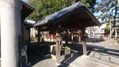 縣神社の手水舎