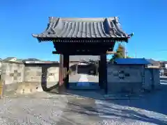 西蓮寺の山門