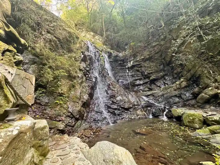 大本山七宝瀧寺(大阪府)