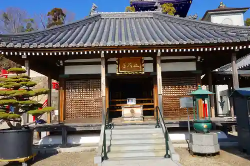 中山寺の末社