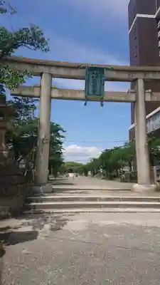 尾張大國霊神社(国府宮)の鳥居