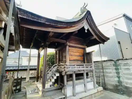 國造神社の{uncategorized: "未分類", other: "その他", undefined: "問題あり", building: "その他建物", grave: "お墓", sacred_gate: "鳥居", guardian: "狛犬", statue: "像", buddha: "仏像", history: "歴史", nature: "自然", garden: "庭園", animal: "動物", pagoda: "塔", temizu: "手水舎", mountain_gate: "山門・神門", sanctuary: "本殿・本堂", subordinate: "末社・摂社", art: "芸術", scenery: "景色", jizo: "地蔵", ema: "絵馬", goshuin: "御朱印", omikuji: "おみくじ", items: "授与品その他", amulet: "お守り", goshuincho: "御朱印帳", eats: "食事", festival: "お祭り", votive_dance: "神楽", shichigosan: "七五三参", wedding: "結婚式", experience: "体験その他", initially: "初詣", around: "周辺", anti_infection: "感染症対策"}