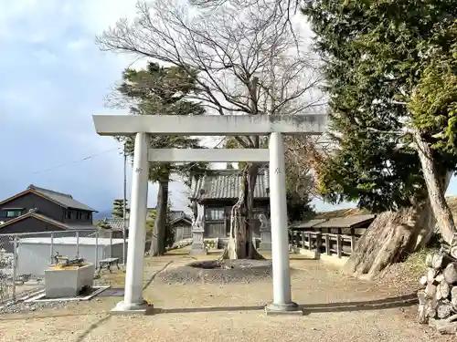 押付八劔神社の鳥居