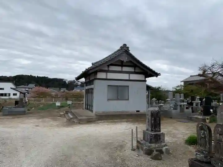 下の堂のその他建物