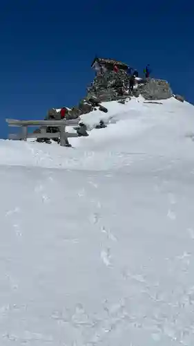 雄山神社峰本社の本殿・本堂