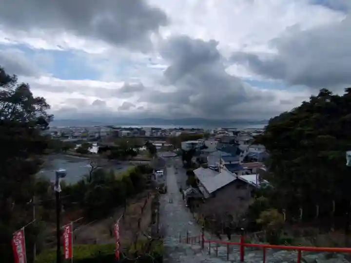 和歌浦天満宮の{uncategorized: "未分類", other: "その他", undefined: "問題あり", building: "その他建物", grave: "お墓", sacred_gate: "鳥居", guardian: "狛犬", statue: "像", buddha: "仏像", history: "歴史", nature: "自然", garden: "庭園", animal: "動物", pagoda: "塔", temizu: "手水舎", mountain_gate: "山門・神門", sanctuary: "本殿・本堂", subordinate: "末社・摂社", art: "芸術", scenery: "景色", jizo: "地蔵", ema: "絵馬", goshuin: "御朱印", omikuji: "おみくじ", items: "授与品その他", amulet: "お守り", goshuincho: "御朱印帳", eats: "食事", festival: "お祭り", votive_dance: "神楽", shichigosan: "七五三参", wedding: "結婚式", experience: "体験その他", initially: "初詣", around: "周辺", anti_infection: "感染症対策"}