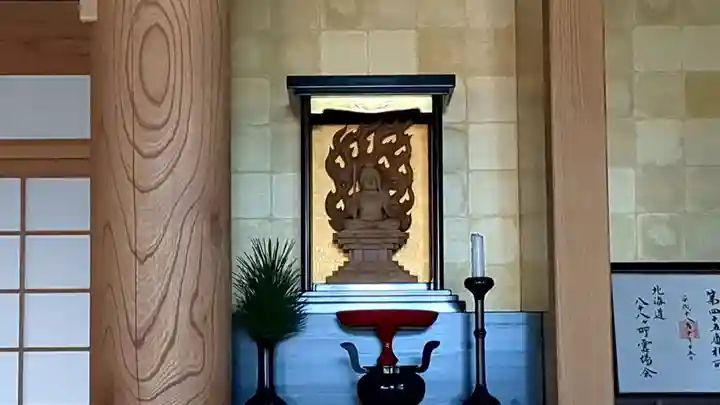 真隆寺の本殿・本堂