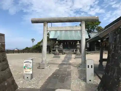 神明神社の鳥居