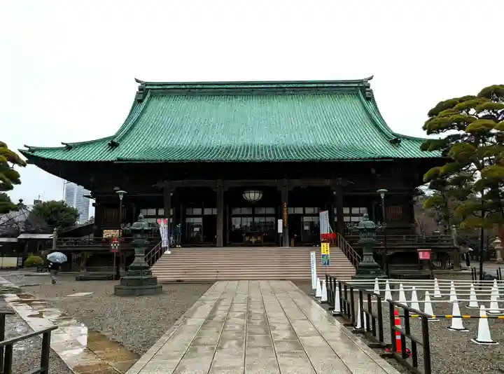 護国寺の本殿・本堂