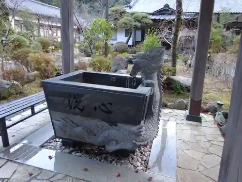 竹之坊の手水舎