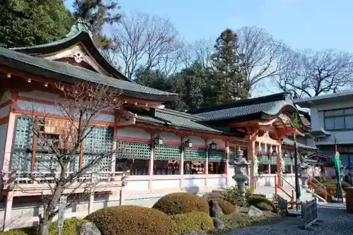 西院春日神社の本殿