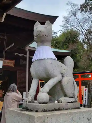 三光稲荷神社の狛犬