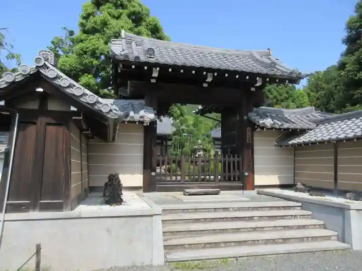 正法寺の山門・神門