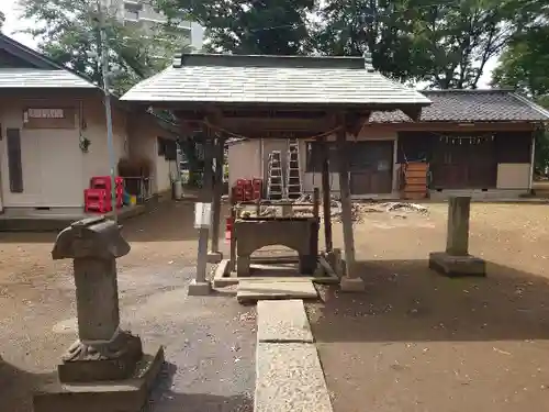 上町氷川神社の手水舎