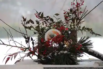 高司神社〜むすびの神の鎮まる社〜の手水舎