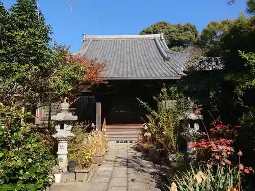 西林院の本殿・本堂