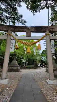 本土神社の{uncategorized: "未分類", other: "その他", undefined: "問題あり", building: "その他建物", grave: "お墓", sacred_gate: "鳥居", guardian: "狛犬", statue: "像", buddha: "仏像", history: "歴史", nature: "自然", garden: "庭園", animal: "動物", pagoda: "塔", temizu: "手水舎", mountain_gate: "山門・神門", sanctuary: "本殿・本堂", subordinate: "末社・摂社", art: "芸術", scenery: "景色", jizo: "地蔵", ema: "絵馬", goshuin: "御朱印", omikuji: "おみくじ", items: "授与品その他", amulet: "お守り", goshuincho: "御朱印帳", eats: "食事", festival: "お祭り", votive_dance: "神楽", shichigosan: "七五三参", wedding: "結婚式", experience: "体験その他", initially: "初詣", around: "周辺", anti_infection: "感染症対策"}