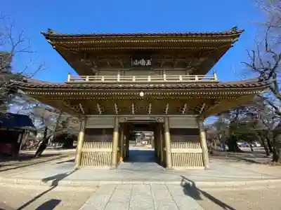 総願寺の山門・神門