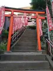 中本一稲荷神社の鳥居