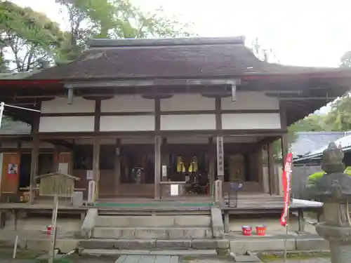 水観寺の本殿