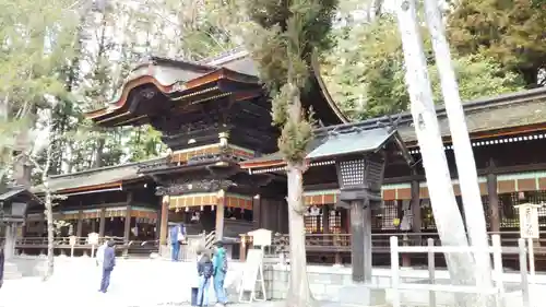 諏訪大社下社秋宮の本殿・本堂