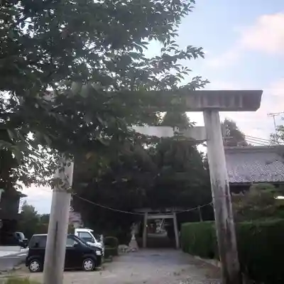 鈴置神社(矢合)の鳥居