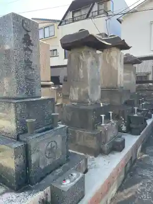 真宗西善寺の{uncategorized: "未分類", other: "その他", undefined: "問題あり", building: "その他建物", grave: "お墓", sacred_gate: "鳥居", guardian: "狛犬", statue: "像", buddha: "仏像", history: "歴史", nature: "自然", garden: "庭園", animal: "動物", pagoda: "塔", temizu: "手水舎", mountain_gate: "山門・神門", sanctuary: "本殿・本堂", subordinate: "末社・摂社", art: "芸術", scenery: "景色", jizo: "地蔵", ema: "絵馬", goshuin: "御朱印", omikuji: "おみくじ", items: "授与品その他", amulet: "お守り", goshuincho: "御朱印帳", eats: "食事", festival: "お祭り", votive_dance: "神楽", shichigosan: "七五三参", wedding: "結婚式", experience: "体験その他", initially: "初詣", around: "周辺", anti_infection: "感染症対策"}