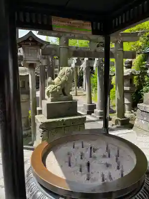 銭洗弁財天宇賀福神社(神奈川県)