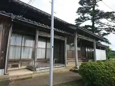 糸崎寺の本殿