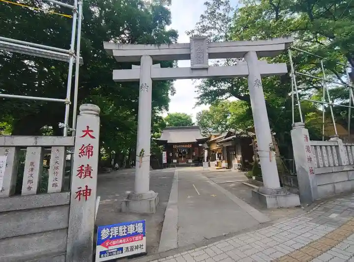 清瀧神社の{uncategorized: "未分類", other: "その他", undefined: "問題あり", building: "その他建物", grave: "お墓", sacred_gate: "鳥居", guardian: "狛犬", statue: "像", buddha: "仏像", history: "歴史", nature: "自然", garden: "庭園", animal: "動物", pagoda: "塔", temizu: "手水舎", mountain_gate: "山門・神門", sanctuary: "本殿・本堂", subordinate: "末社・摂社", art: "芸術", scenery: "景色", jizo: "地蔵", ema: "絵馬", goshuin: "御朱印", omikuji: "おみくじ", items: "授与品その他", amulet: "お守り", goshuincho: "御朱印帳", eats: "食事", festival: "お祭り", votive_dance: "神楽", shichigosan: "七五三参", wedding: "結婚式", experience: "体験その他", initially: "初詣", around: "周辺", anti_infection: "感染症対策"}