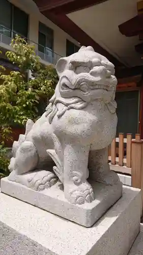 蒲田八幡神社の狛犬