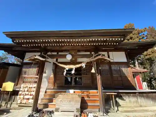 花巻神社の本殿