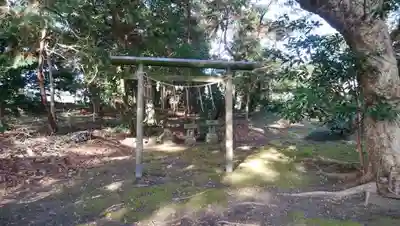 大鳥神社の末社・摂社