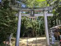 能登神社の{uncategorized: "未分類", other: "その他", undefined: "問題あり", building: "その他建物", grave: "お墓", sacred_gate: "鳥居", guardian: "狛犬", statue: "像", buddha: "仏像", history: "歴史", nature: "自然", garden: "庭園", animal: "動物", pagoda: "塔", temizu: "手水舎", mountain_gate: "山門・神門", sanctuary: "本殿・本堂", subordinate: "末社・摂社", art: "芸術", scenery: "景色", jizo: "地蔵", ema: "絵馬", goshuin: "御朱印", omikuji: "おみくじ", items: "授与品その他", amulet: "お守り", goshuincho: "御朱印帳", eats: "食事", festival: "お祭り", votive_dance: "神楽", shichigosan: "七五三参", wedding: "結婚式", experience: "体験その他", initially: "初詣", around: "周辺", anti_infection: "感染症対策"}
