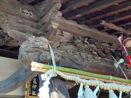 小泉神社の芸術