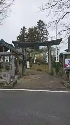 大崎八幡神社の鳥居