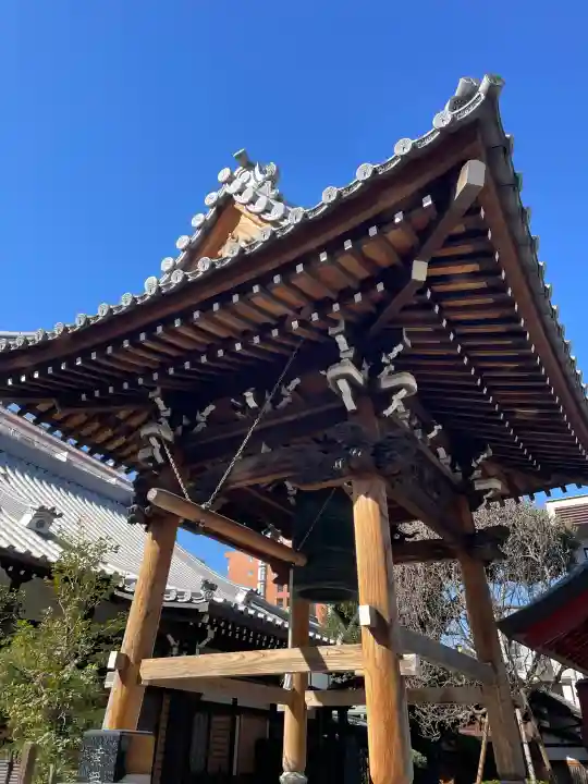 西教寺の{uncategorized: "未分類", other: "その他", undefined: "問題あり", building: "その他建物", grave: "お墓", sacred_gate: "鳥居", guardian: "狛犬", statue: "像", buddha: "仏像", history: "歴史", nature: "自然", garden: "庭園", animal: "動物", pagoda: "塔", temizu: "手水舎", mountain_gate: "山門・神門", sanctuary: "本殿・本堂", subordinate: "末社・摂社", art: "芸術", scenery: "景色", jizo: "地蔵", ema: "絵馬", goshuin: "御朱印", omikuji: "おみくじ", items: "授与品その他", amulet: "お守り", goshuincho: "御朱印帳", eats: "食事", festival: "お祭り", votive_dance: "神楽", shichigosan: "七五三参", wedding: "結婚式", experience: "体験その他", initially: "初詣", around: "周辺", anti_infection: "感染症対策"}