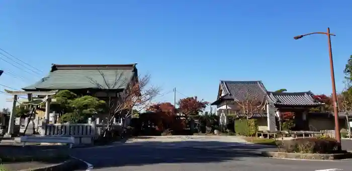 正円寺の建物その他