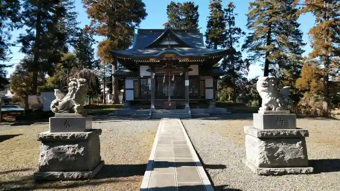 甲神社の本殿