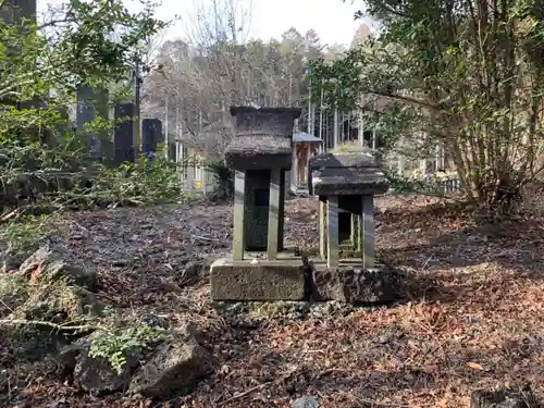 人穴浅間神社の末社