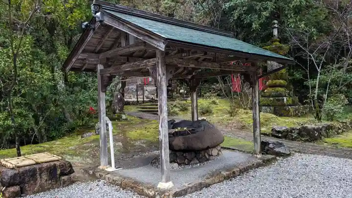 竹林寺の手水舎