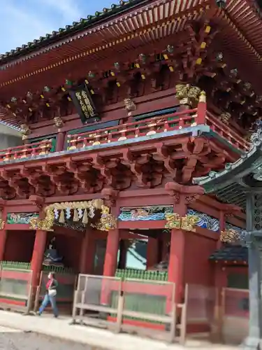 静岡浅間神社の山門