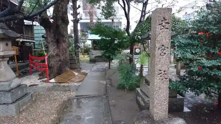 三輪神社のその他建物