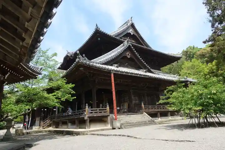 粉河寺の本殿・本堂