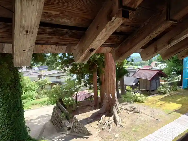 出羽月山湯殿山摂社岩根沢三神社(三山神社)(山形県)