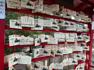 千束八幡神社の{uncategorized: "未分類", other: "その他", undefined: "問題あり", building: "その他建物", grave: "お墓", sacred_gate: "鳥居", guardian: "狛犬", statue: "像", buddha: "仏像", history: "歴史", nature: "自然", garden: "庭園", animal: "動物", pagoda: "塔", temizu: "手水舎", mountain_gate: "山門・神門", sanctuary: "本殿・本堂", subordinate: "末社・摂社", art: "芸術", scenery: "景色", jizo: "地蔵", ema: "絵馬", goshuin: "御朱印", omikuji: "おみくじ", items: "授与品その他", amulet: "お守り", goshuincho: "御朱印帳", eats: "食事", festival: "お祭り", votive_dance: "神楽", shichigosan: "七五三参", wedding: "結婚式", experience: "体験その他", initially: "初詣", around: "周辺", anti_infection: "感染症対策"}