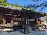 霊山寺の本殿・本堂
