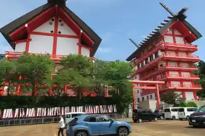 宝徳山稲荷大社(新潟県)